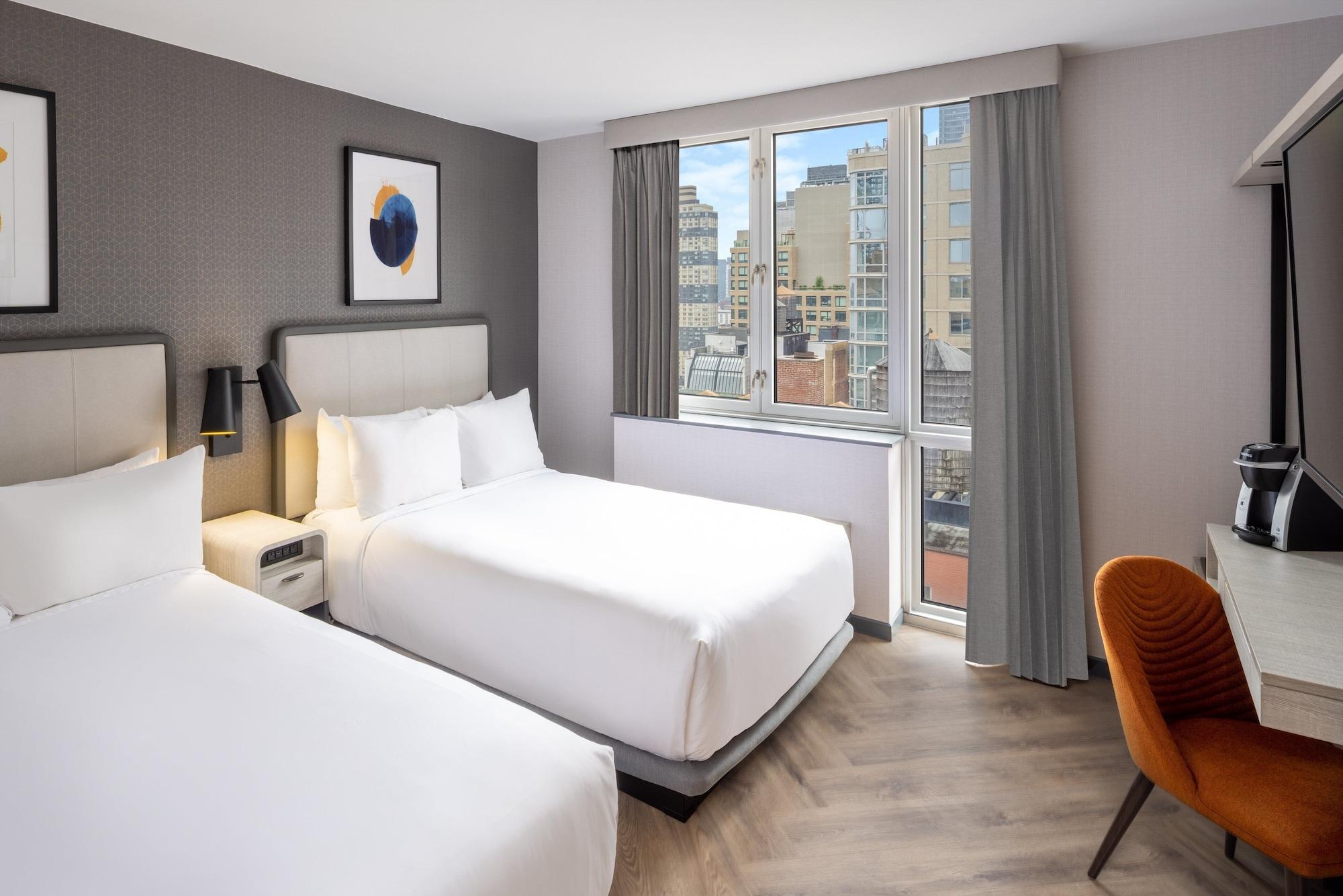 Voco Times Square South New York By Ihg Hotel Exterior photo