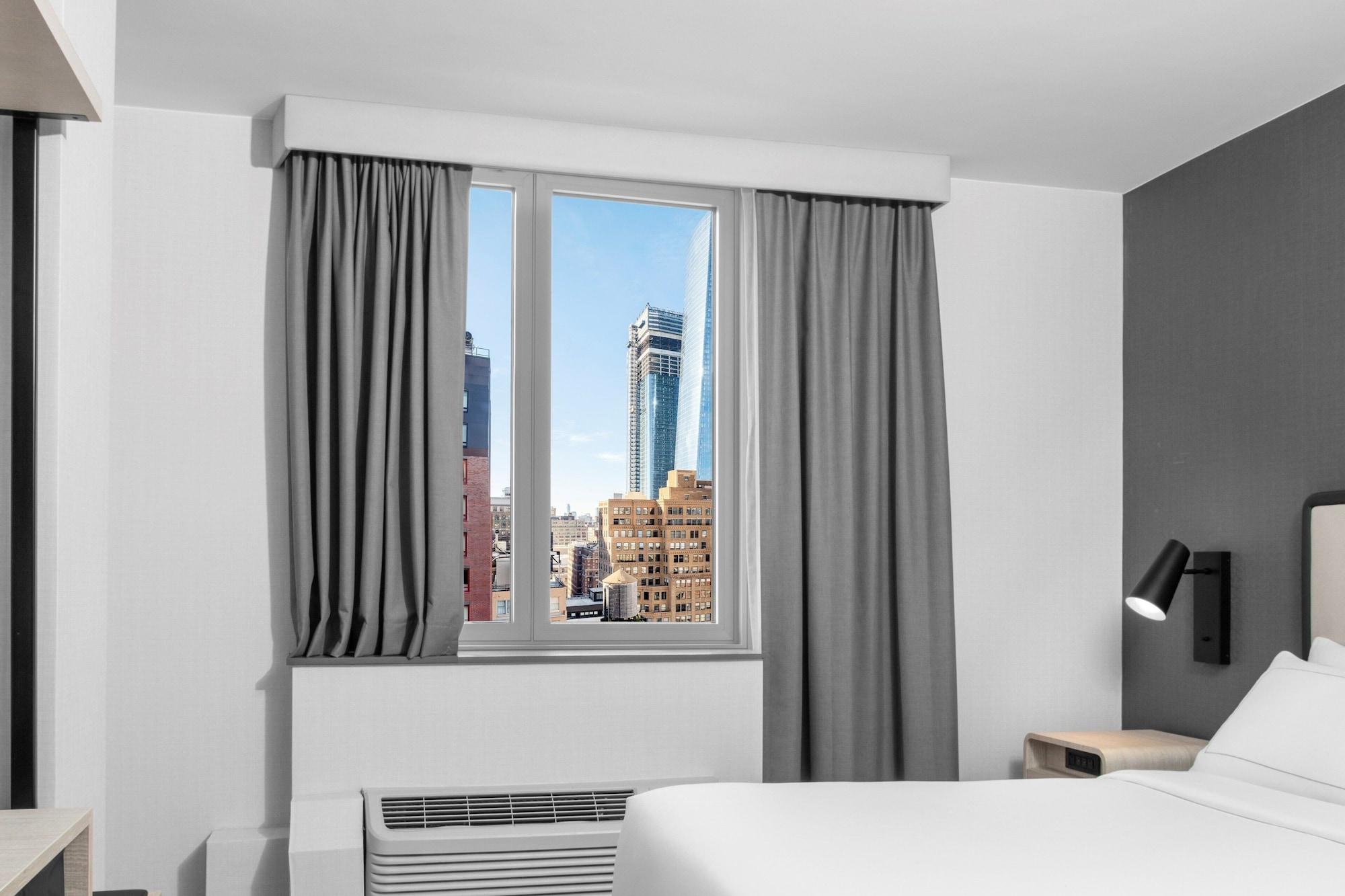 Voco Times Square South New York By Ihg Hotel Exterior photo
