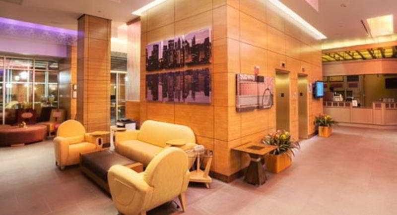 Voco Times Square South New York By Ihg Hotel Exterior photo