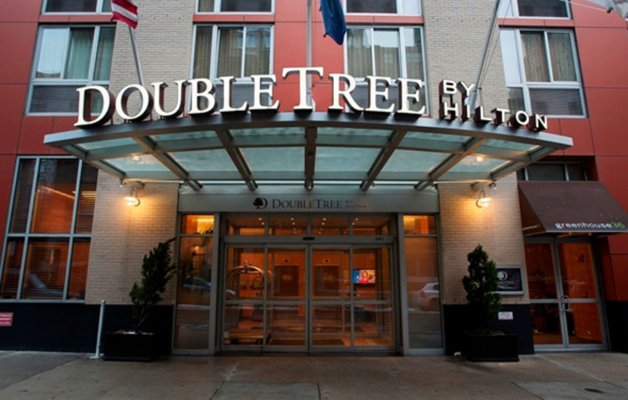 Voco Times Square South New York By Ihg Hotel Exterior photo
